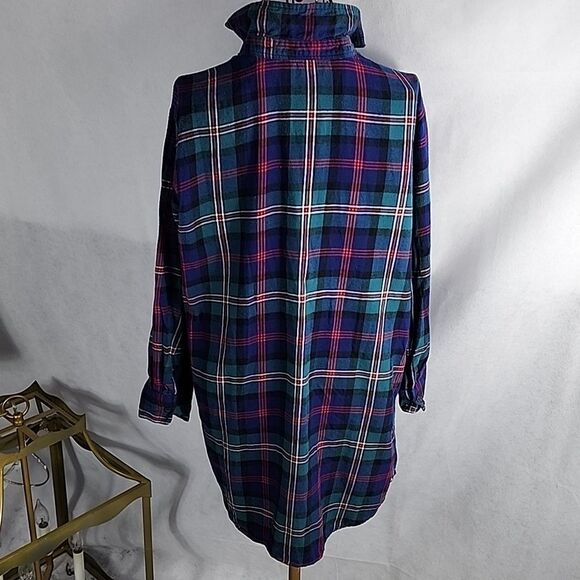 Ralph Lauren Plaid Flannel Night Shirt with embroidered R L crown - Picture 6 of 8